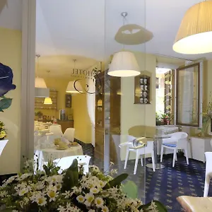 Hotel My, Milan